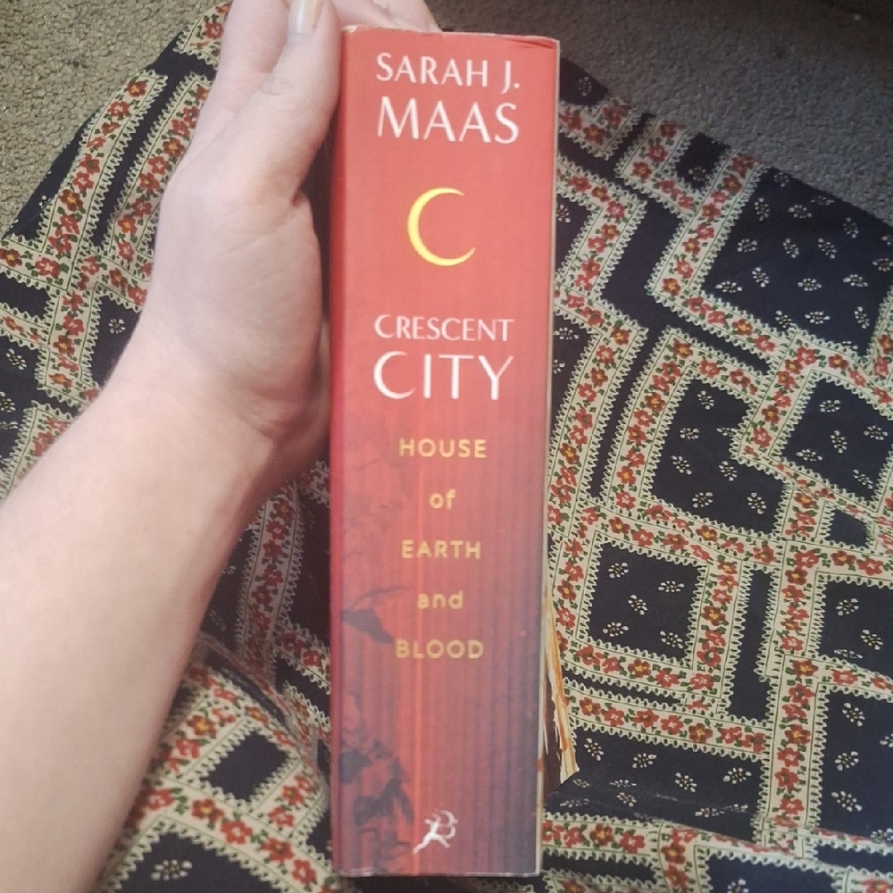 Crescent City Book by Sarah J. Maas - Picture 2 of 3